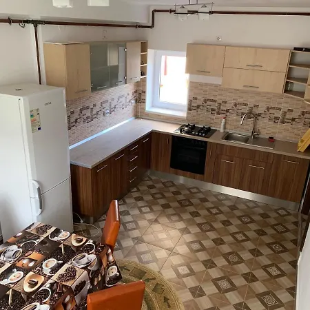 Casuta Cu Flori Holiday home Moieciu de Jos
